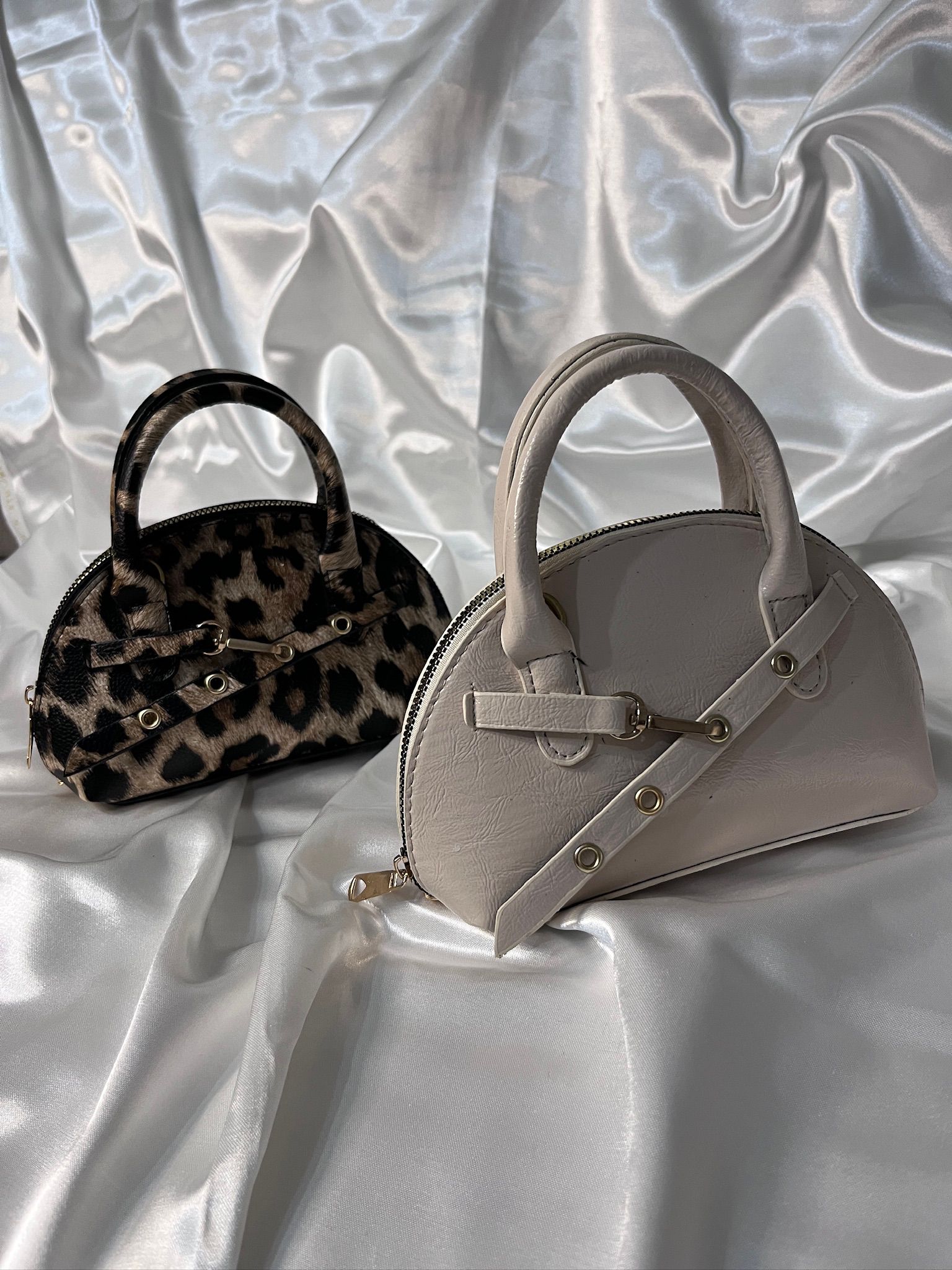 Zarif Süslemeli Hafif Kadın Çanta