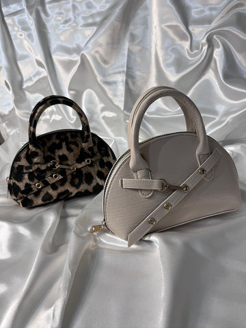 Zarif Süslemeli Hafif Kadın Çanta