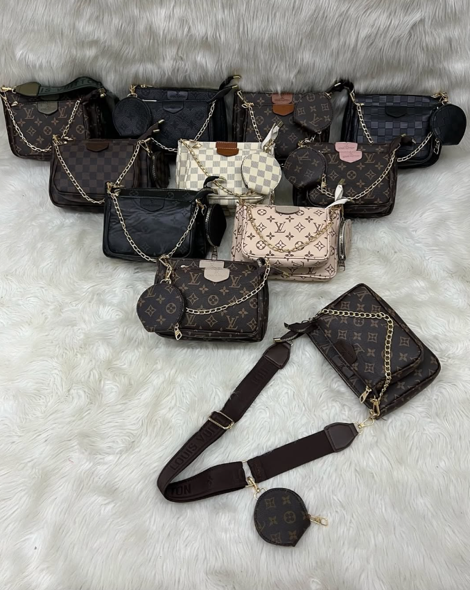 Her Kombine Uygun Zincir Detaylı Şık Kadın Çanta